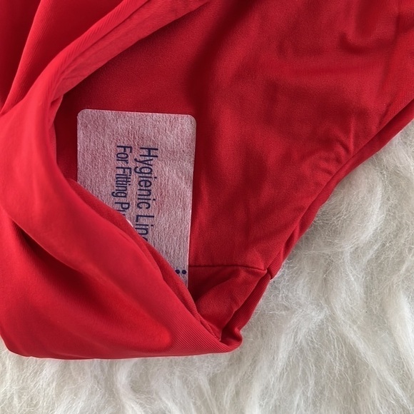 Andie Swim The Banded Cheeky Bikini Bottom in Cherry Red Size XL - Picture 5 of 8